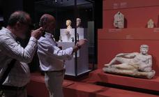 El Ministerio de Cultura contrata personal para reabrir salas de los museos nacionales
