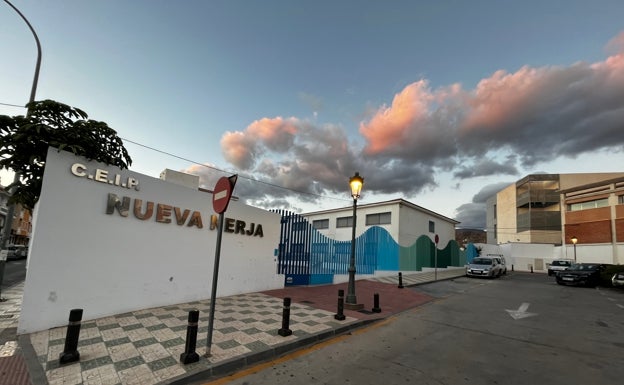 Reclaman a Educación que refuerce la plantilla de monitores para el alumnado con necesidades especiales en un colegio de Nerja