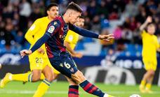 Cardona, en el 95', rescata un punto en el Ciutàt de Valencia