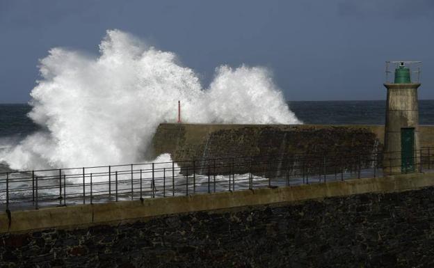 Más frío este martes en Málaga, con buena parte del país en aviso por lluvia o viento