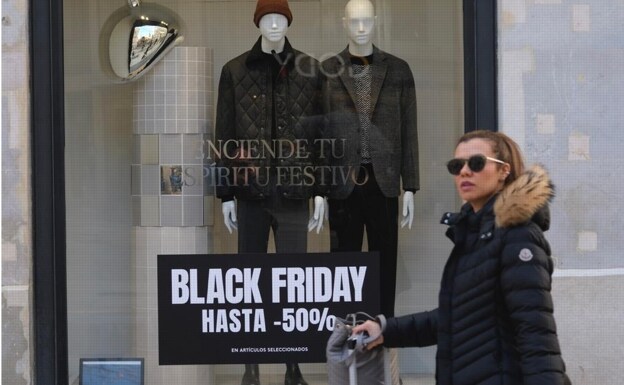 El Black Friday marca el inicio de la temporada de compras navideñas en Málaga