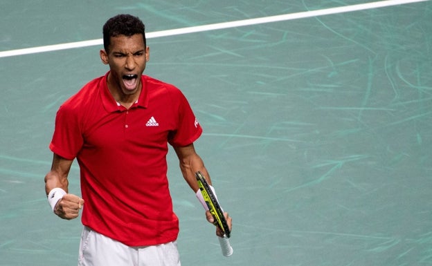 Auger-Aliassime fuerza el tercer partido para decidir el pase a la final