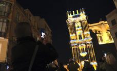Catedral de Málaga: Un carrusel navideño en el videomapping