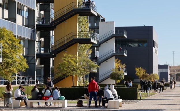 Seis facultades de la UMA se adelantan y eliminan ya este curso los exámenes de septiembre