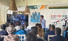 Rincón de la Victoria reúne a agentes relacionados con el mundo del deporte marítimo