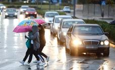 Las diez reglas de la DGT para conducir con lluvia pero sin sobresaltos