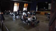Estudiantes de diseño y arquitectura participan en un workshop de Llum BCN 2023