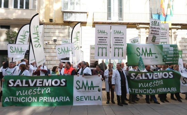 El Sindicato Médico reclama un máximo de 35 pacientes por facultativo de familia y de 25 niños por pediatra