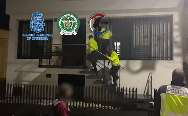 Liberadas 11 mujeres captadas por una red de proxenetas que operaba desde un 'call center' de Málaga