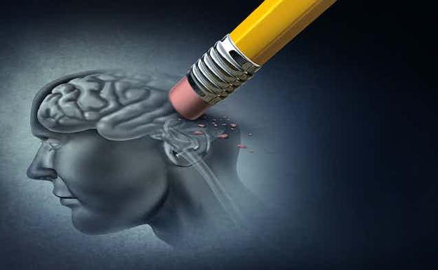 Un fármaco experimental ralentiza el deterioro del alzhéimer, pero quedan obstáculos por superar