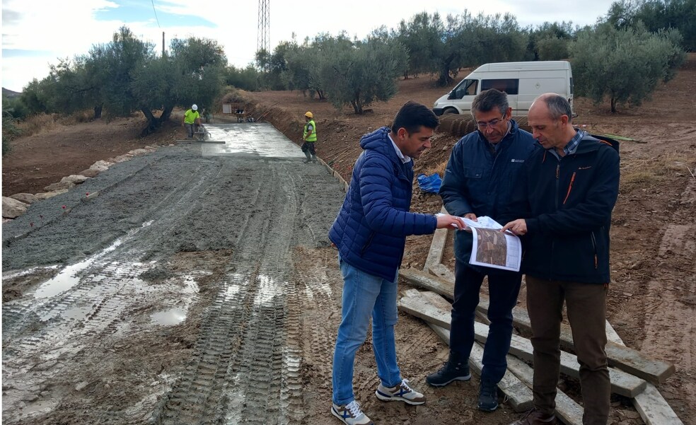 La Junta destina 689.000 euros a dos caminos rurales en Riogordo