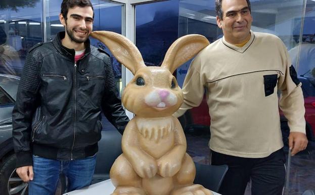 Aparece la figura del conejo desaparecida en Parauta