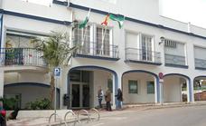 El Ayuntamiento de Estepona nombra Hijos Adoptivos a Miguel Poveda y Juan Magán