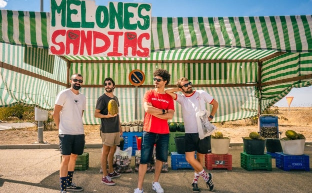 El grupo malagueño Maenoba rinde homenaje a la música de los 90 en 'Distancia planetaria'