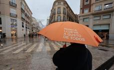 Aemet rebaja a amarillo el aviso naranja por fuertes lluvias en Málaga desde este mediodía