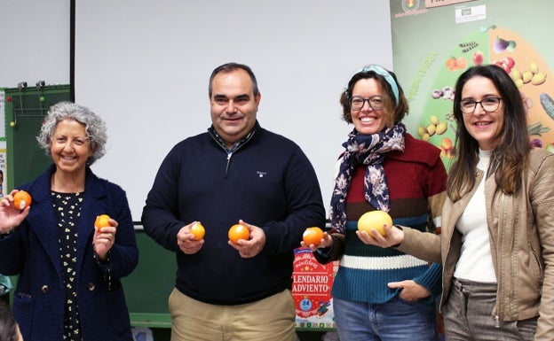 El GDR Valle del Guadalhorce pone en marcha un proyecto en escuelas para que los alumnos conozcan los cítricos de la comarca