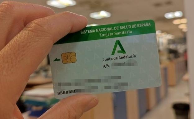 Así funcionarán en Andalucía las nuevas tarjetas sanitarias del SAS con 'contactless'
