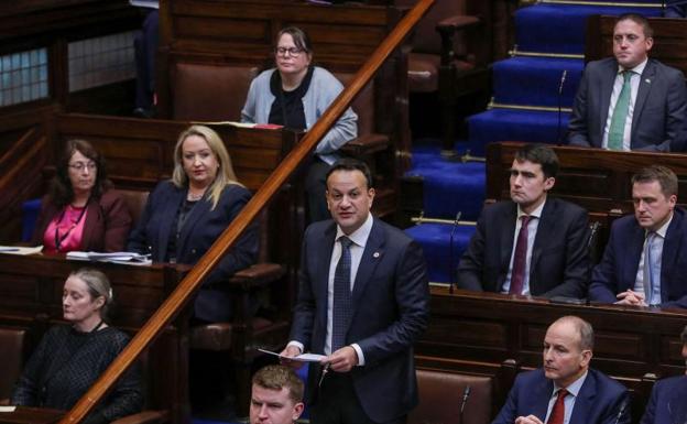 Varadkar releva a Martin en la jefatura del Gobierno de Irlanda