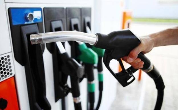 ¿Qué pasará con el descuento de 20 céntimos para la gasolina y el diésel a partir de enero?