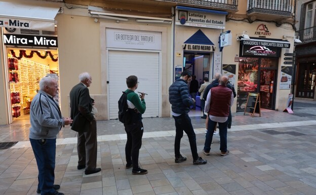 Las ventas para el sorteo de la Lotería de Navidad suben en Málaga y superarán la cifra récord de 90,5 millones