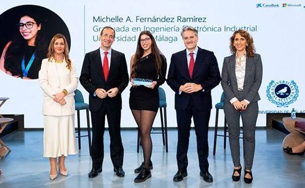 La estudiante de la UMA Michelle Fernández, reconocida con uno de los premios 'Wonnow'