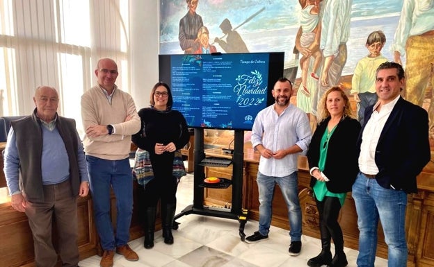 La Cabalgata de Reyes de Rincón de la Victoria repartirá 3.800 kilos de caramelos