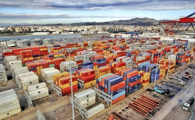 El tráfico de mercancías por los puertos españoles se incrementa un 3,6%