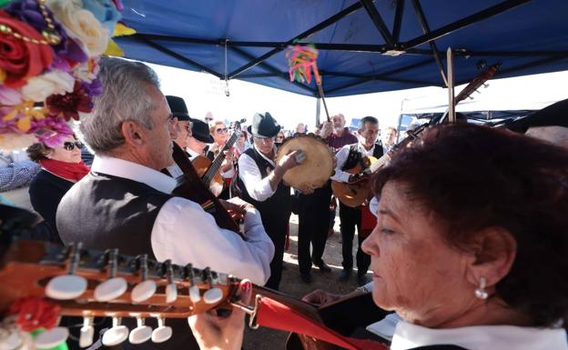 La Fiesta Mayor de los Verdiales vuelve a Málaga con 25 pandas participantes