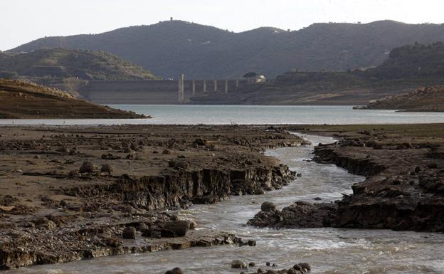 Los embalses ganan en diciembre el agua que la provincia consume en tres meses