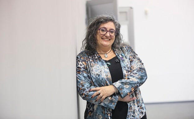 Karina Gibert: «Es un mito que la inteligencia artificial elimina puestos de trabajo»