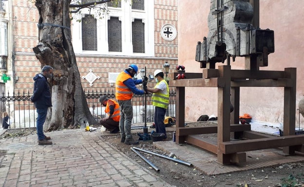 Urbanismo pone reparos a la cata arqueológica que pide la Junta en la iglesia del Sagrario de Málaga