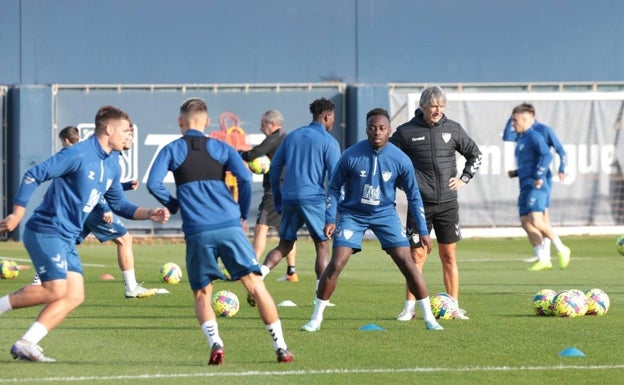 Appiah y Lago Junior, grandes novedades para el partido en Eibar