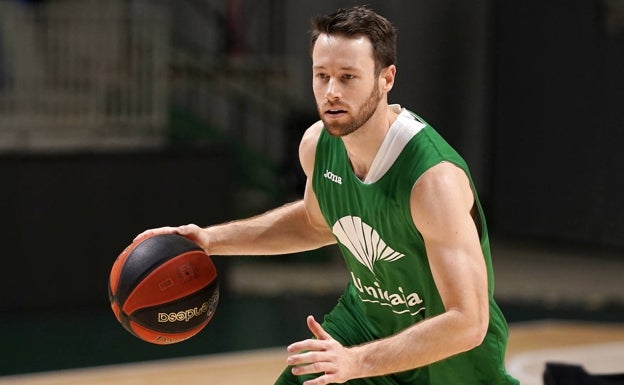 El Unicaja, con todo para sellar al fin el billete copero