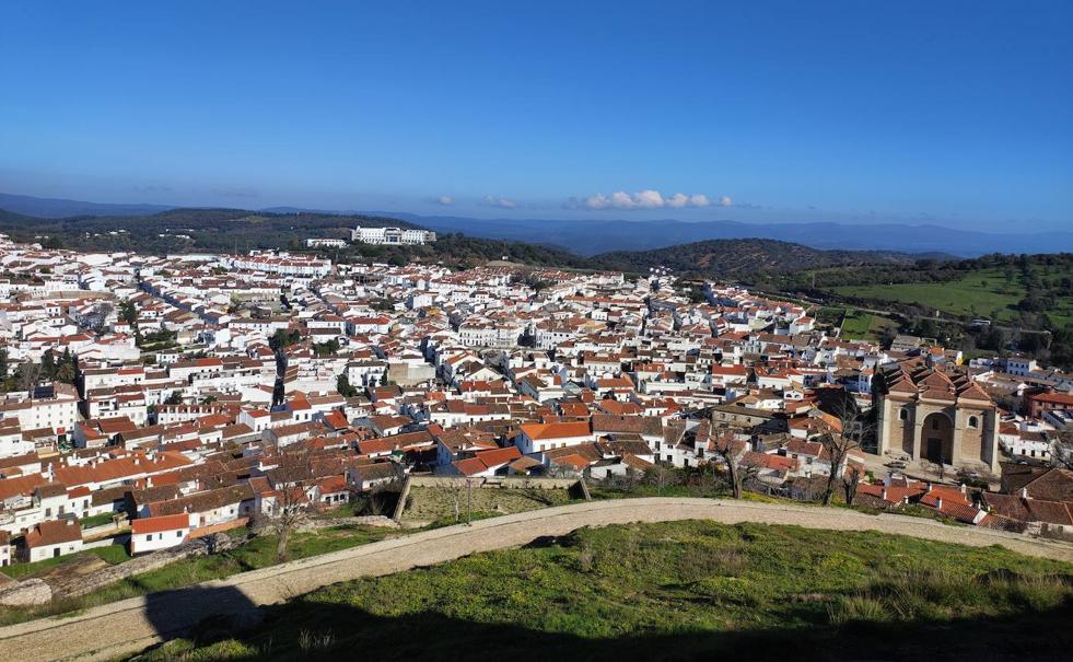 Aracena, una trepidante excursión vertical por la Sierra de Huelva