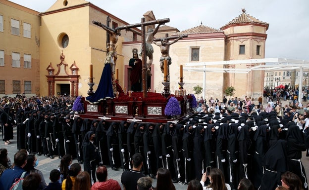 La Cofradía de Dolores del Puente presentará el nuevo trono del Cristo el día 29 de enero