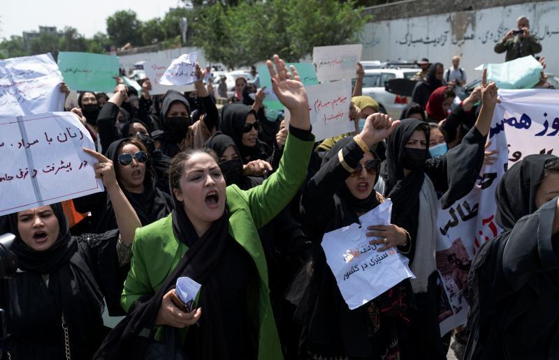 Asesinan a tiros en Kabul a una exdiputada afgana y activista de los derechos de la mujer