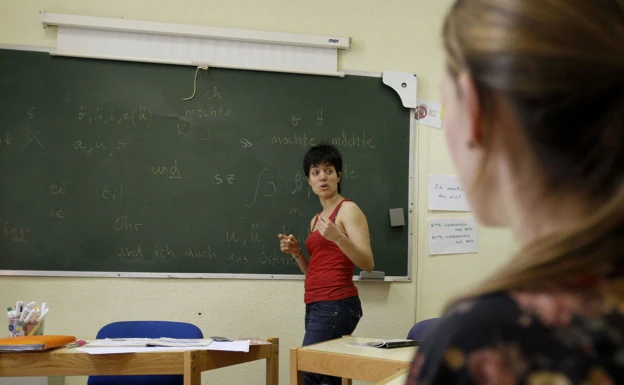 La mitad de los alumnos españoles recibe clases particulares
