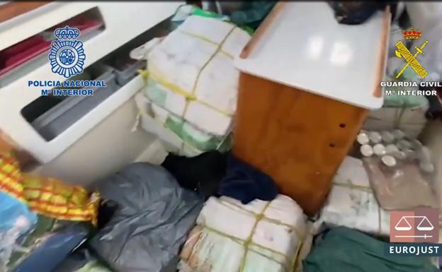 Desarticulan una red asentada en Marbella y París que transportaba cocaína en veleros desde el Caribe