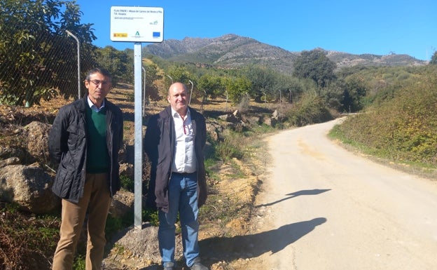 La Junta repara los caminos rurales de Monte a Piña y Tapezuelas en Alozaina