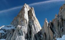 Una avalancha sepulta a dos montañeros vascos cuando descendían una cumbre en La Patagonia
