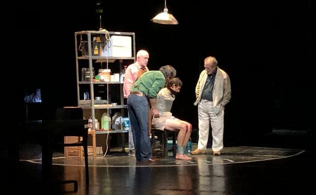 Un peculiar grupo de secuestradores, víctimas de su propio rehén