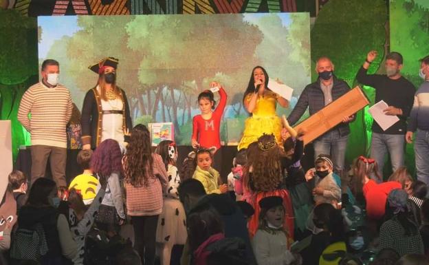 Continúa abierto el plazo del concurso para escoger el cartel del Carnaval de Manilva 2023