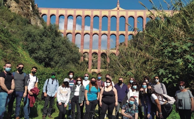 Proponen crear un espacio en recuerdo de las víctimas de La 'Desbandá' en el puente de la antigua N-340 en Maro