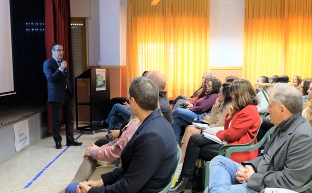 Los centros de la provincia de Málaga incorporan a 38 profesionales para apoyar la inclusión educativa