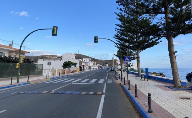 Licitan un tramo de la Senda Litoral entre la pedanía veleña de Lagos y el río Güi, en el límite con El Morche