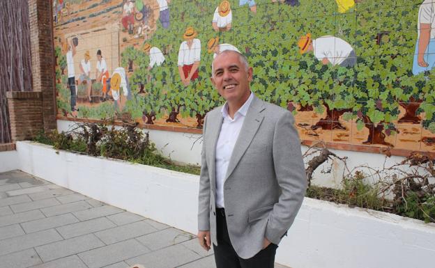 Mario Jiménez: «La estabilidad económica y política que se le está dando al Ayuntamiento de Manilva es fundamental»