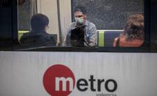 España abraza la normalidad con el adiós de la mascarilla en el transporte público