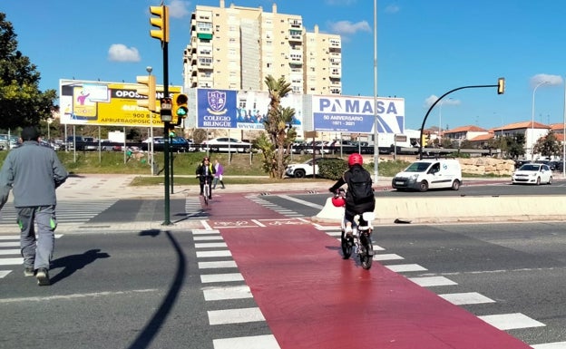 Málaga estrena sus primeros carriles bici en cuatro años