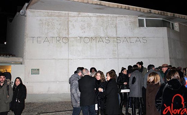 El teatro de Álora pasa a llamarse 'Tomás Salas', en homenaje póstumo al músico y folclorista local