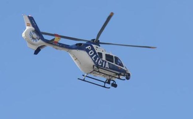 Revuelo en Málaga por un helicóptero de la policía esta mañana